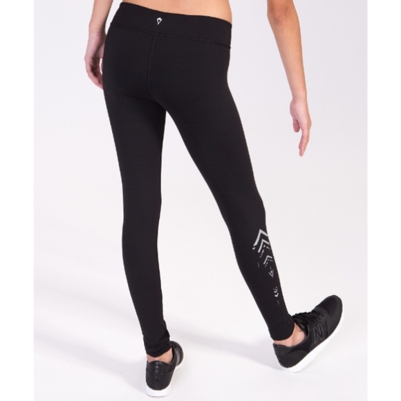 Ivivva Lululemon Leggings Rhythmic Tights Luxtreme Size 6 Black - Picture 1 of 14
